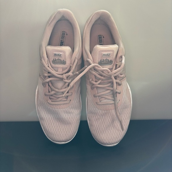 Nike City Trainers Women's Pink Athletic Shoes - Picture 6 of 10